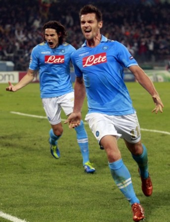 团队协作以 团队协作以